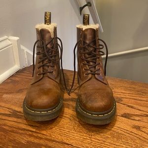 ♦️ Doc Martens Brown Leather Boots